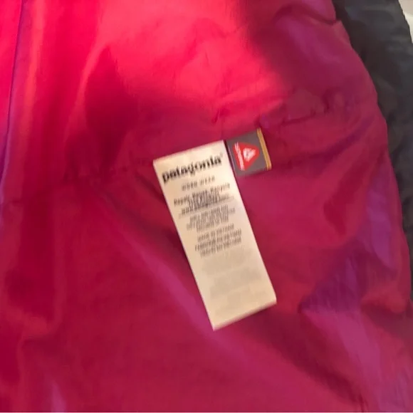 Patagonia Women's Nano Jacket - excellent condition - Medium - Picture 7 of 8